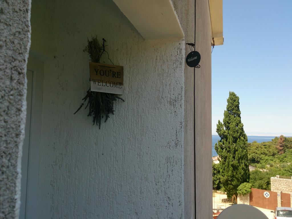 Apartment Pinoapplosinj Veli Losinj Exterior photo